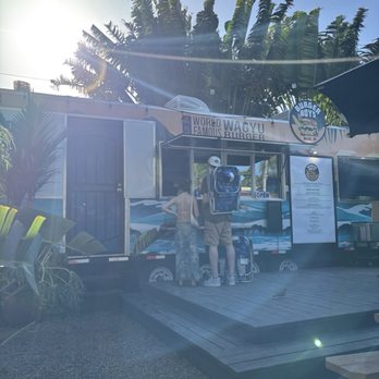 Burger Boys - Burgers Near Me - Kihei, Hawaii