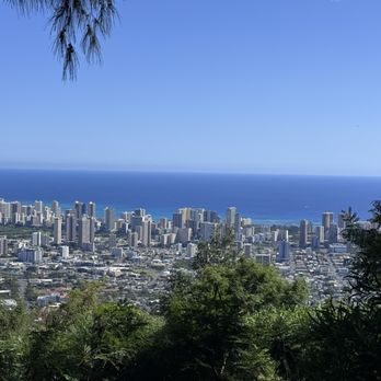 Tantalus Lookout - View from the closer drive up spot - Walking Tours Near Me - Honolulu, Hawaii