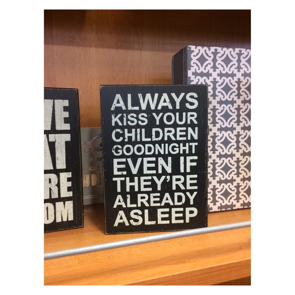 TJ MAXX Updated October 2024 10 Photos 1 Fordham Plz, Bronx, New