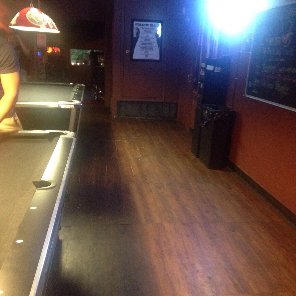 Crow Bar - Cocktail Bars Near Me - Austin, Texas