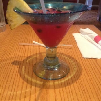Chili's - Blueberry and pineapple margarita - American Near Me - Concord, California