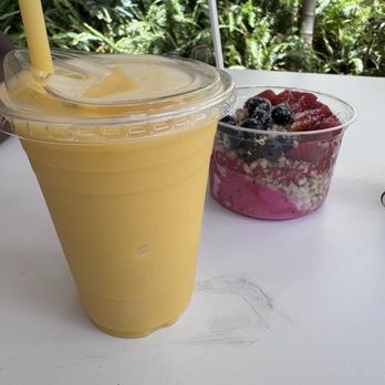 IL Gelato Waikiki - Mango Heaven Smoothie & Organic Açaí Bowl - Ice Cream & Frozen Yogurt Near Me - Honolulu, Hawaii