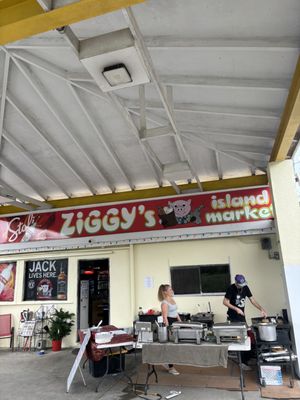 Ziggy's Island Market, LLC by null