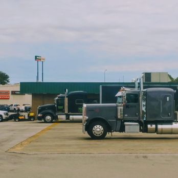 Petro Stopping Centers - Petro just south of Elizabethtown has the Dunkin Donuts Express donuts and coffees. - Buffets Near Me - Glendale, Kentucky Petro Stopping Centers - Petro just south of Elizabethtown has the Dunkin Donuts Express donuts and coffees. - Buffets Near Me - Glendale, Kentucky