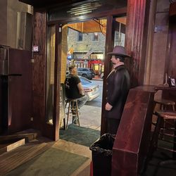 Darwin's Piano Bar - The bouncer and his aweosme beard!