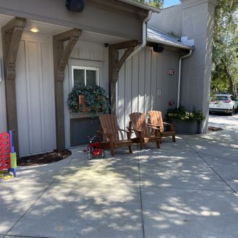 Nectar Old Town Bluffton - Seating in front of restaurant - Southern Near Me - Bluffton, South Carolina