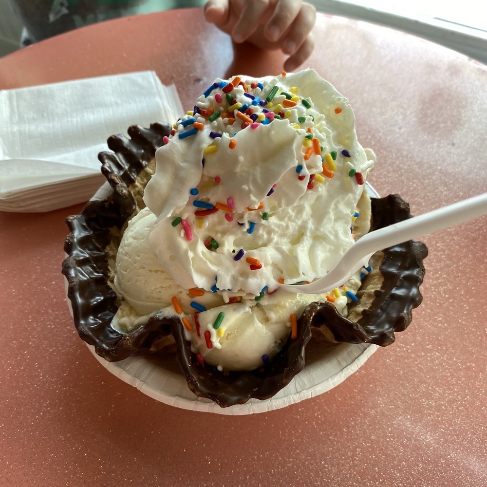Kimmer's Ice cream - 3 scoops in a waffle bowl - Ice Cream & Frozen Yogurt Near Me - Wheaton, Illinois Kimmer's Ice cream - 3 scoops in a waffle bowl - Ice Cream & Frozen Yogurt Near Me - Wheaton, Illinois