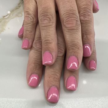 Gilbert Nail Lounge - Nail Technicians Near Me - Gilbert, Arizona