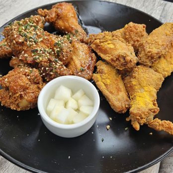 Surisan - Korean Fried Chicken Half & Half (Soy Garlic and Honey Butter) - Korean Near Me - San Francisco, California Surisan - Korean Fried Chicken Half & Half (Soy Garlic and Honey Butter) - Korean Near Me - San Francisco, California