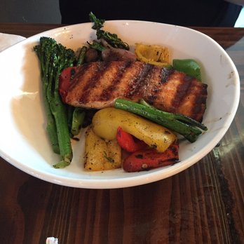Starr Brothers Brewing - Grilled Salmon with vegetables - Breweries Near Me - Albuquerque, New Mexico Starr Brothers Brewing - Grilled Salmon with vegetables - Breweries Near Me - Albuquerque, New Mexico