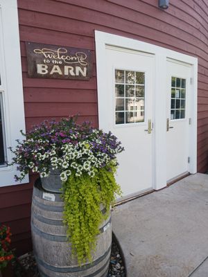 Round Barn Trading Company