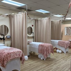 NVR Beauty Bar - Interior