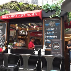 Le Jochó - Una coqueta y pequeña isla bien montada en medio del centro comercial!