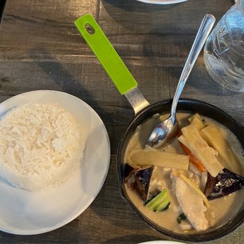 Tho One Thai Eatery - My meal and it was the yummiest. 24 oz. Green Curry - Thai Near Me - La Verne, California Tho One Thai Eatery - My meal and it was the yummiest. 24 oz. Green Curry - Thai Near Me - La Verne, California