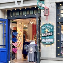 user provided Artsy Abode photo