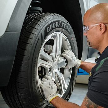 Just Tires - Tires Near Me - Elmhurst, Illinois Just Tires - Tires Near Me - Elmhurst, Illinois