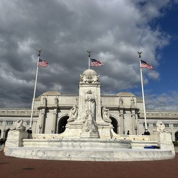 Old Town Trolley Tours - Union Station - Tours Near Me - Washington, DC, District of Columbia Old Town Trolley Tours - Union Station - Tours Near Me - Washington, DC, District of Columbia