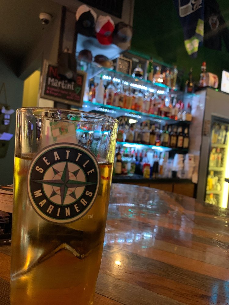 JOE’S SPORTS BAR AND GRILL Updated September 2024 12 Reviews 921