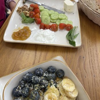 Cafe Aftab - Persian breakfast yummy!!! - Coffee & Tea Near Me - Tarzana, California