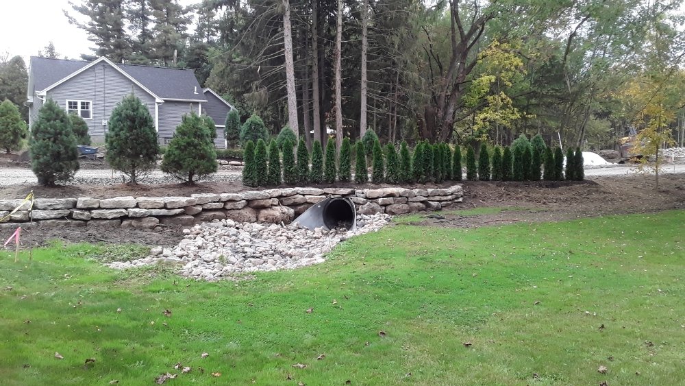 Slide of E/Z Landscaping and Contracting