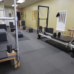 The Stott V2 Max Plus offers a multi-planar biomechanics training tool ideal for rehab, stability and mobility work.