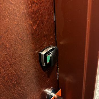 Hampton Inn & Suites Detroit-Canton - Safety is anything but this hotel's concern - Hotels Near Me - Canton, Michigan Hampton Inn & Suites Detroit-Canton - Safety is anything but this hotel's concern - Hotels Near Me - Canton, Michigan