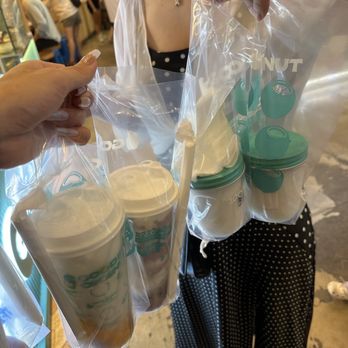 Good Coconut - My favorites are coconut meat coconut milk and coconut pudding. I will repurchase them over and over again. I highly recommend them! - Bubble Tea Near Me - Flushing, New York Good Coconut - My favorites are coconut meat coconut milk and coconut pudding. I will repurchase them over and over again. I highly recommend them! - Bubble Tea Near Me - Flushing, New York