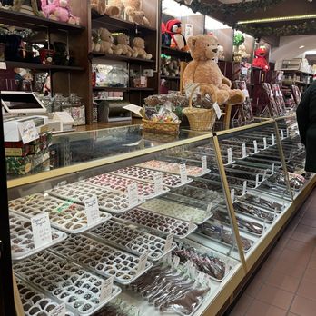 Antoinette’s Sweets - Desserts Near Me - Depew, New York