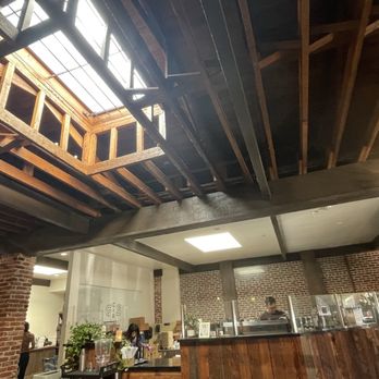 Golden State Coffee Roasters - Indoor space, sky windows and coffee bar - Coffee Roasteries Near Me - Placentia, California Golden State Coffee Roasters - Indoor space, sky windows and coffee bar - Coffee Roasteries Near Me - Placentia, California