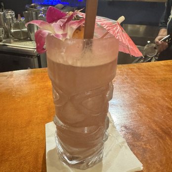 Aumakua Kava Lounge - Cocktail Bars Near Me - Paia, Hawaii