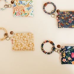 Free 2 Fly - Fabric accessories ( Zuri pouch and Bangle key fob)