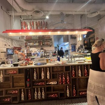 Casa Lolea - Tapas Bars Near Me - Barcelona, B