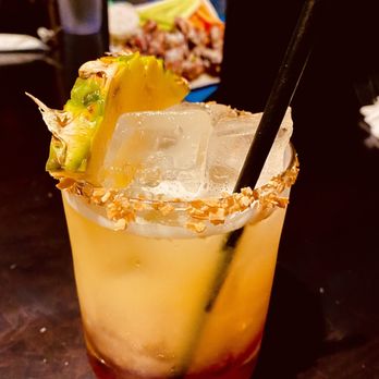 Mellow Mushroom - Midlothian - a cocktail with a pineapple garnish - Pizza Near Me - Midlothian, Virginia