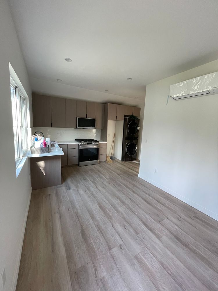 Slide of Ecostar Group