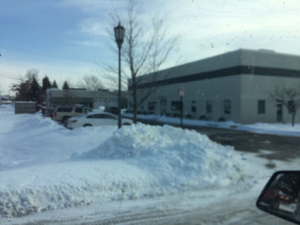 GREAT LAKES ELECTRIC SUPPLY Updated August 2024 2110 Pontiac Rd