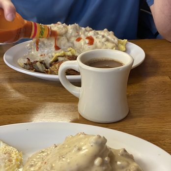 Tammy D's Cafe & Bakery - Bakeries Near Me - Mulino, Oregon