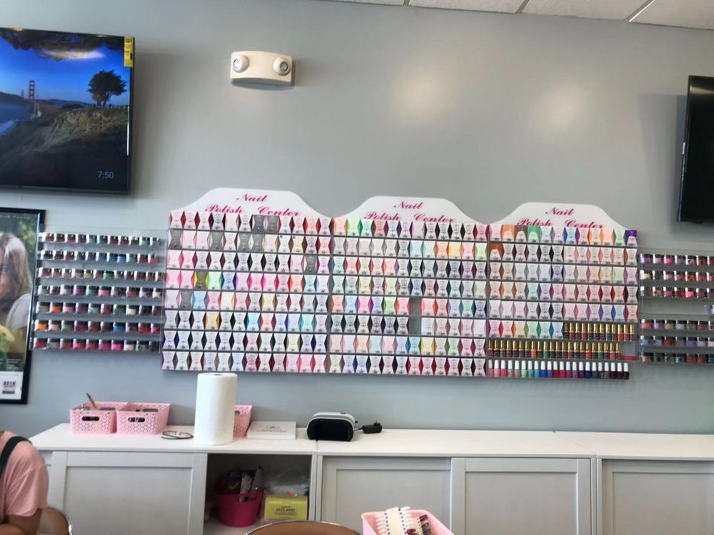 LUDLOW NAILS AND SPA 18 Photos Nail Salons 433 Center St, Ludlow