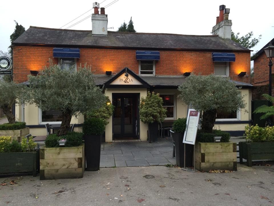 PAZZIA RESTAURANT 12 Photos London Road, Sunninghill, London