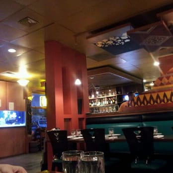 Benjarong Thai Restaurant - dining room - Thai Near Me - Monroe, Washington