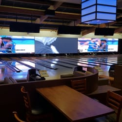 Revel & Roll - This is a great place to hang with the girls or bring the kids.