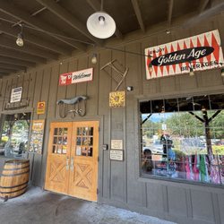 Cracker Barrel Old Country Store - Entrance