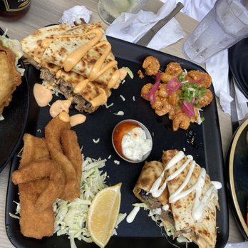 Down the Hatch Maui - Sample Platter - Seafood Near Me - Lahaina, Hawaii Down the Hatch Maui - Sample Platter - Seafood Near Me - Lahaina, Hawaii