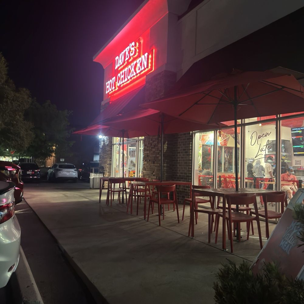 Dave's Hot Chicken - Restaurant - Chicken Shop Near Me - Columbia, South Carolina