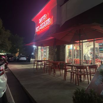 Dave's Hot Chicken - Restaurant - Chicken Shop Near Me - Columbia, South Carolina
