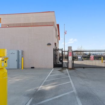 US Storage Centers - Access gate and keypad - Self Storage Near Me - Vacaville, California