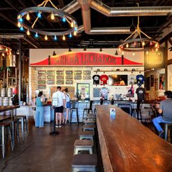 Luchador Brewing Company