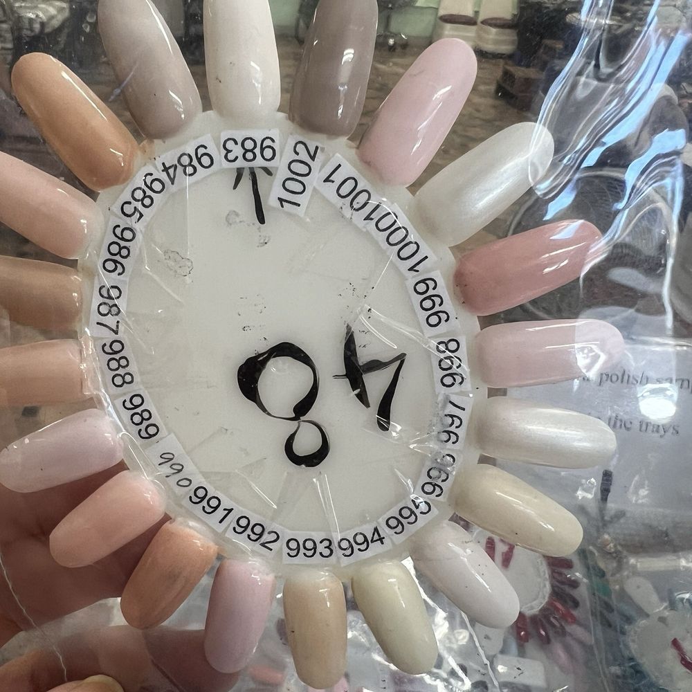 Nowhere does it say you're choosing OPI or Essie so you will likely get charged extra regardless.