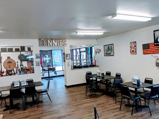 RONNIE’S BOUDIN & CRACKLIN HOUSE 2 - Updated December 2025 - 130 Photos ...