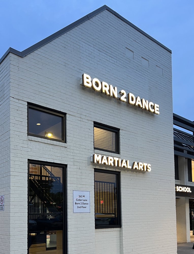 Born 2 Dance Studio