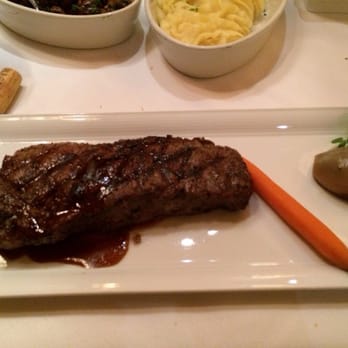 Ciera Steak + Chophouse - new york strip loin - Steakhouses Near Me - Stateline, Nevada
